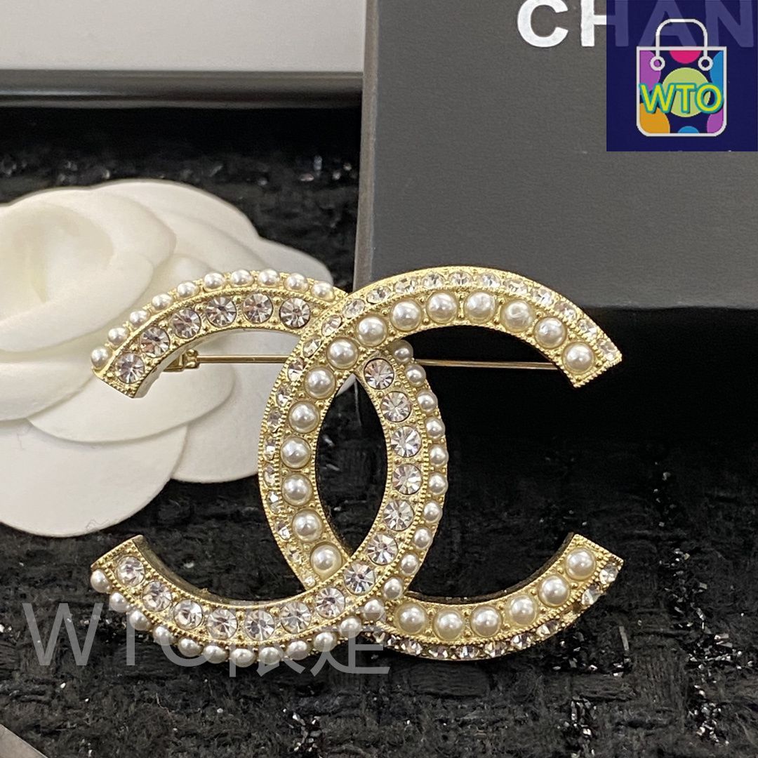 【存在感◎】品と華を添えてくれる◇ CHANEL ブローチ CHANEL - 新品未使用 シャネル ブローチ 扇子 ゴールド CHANEL
