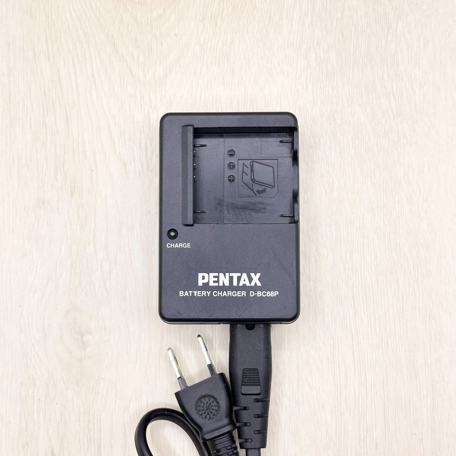ロ*郎様 PENTAX BATTERY CHARGER D-BC68P カメラ ペンタックス D-BC68P PENTAX 純正 純正品 充電器 バッテリー