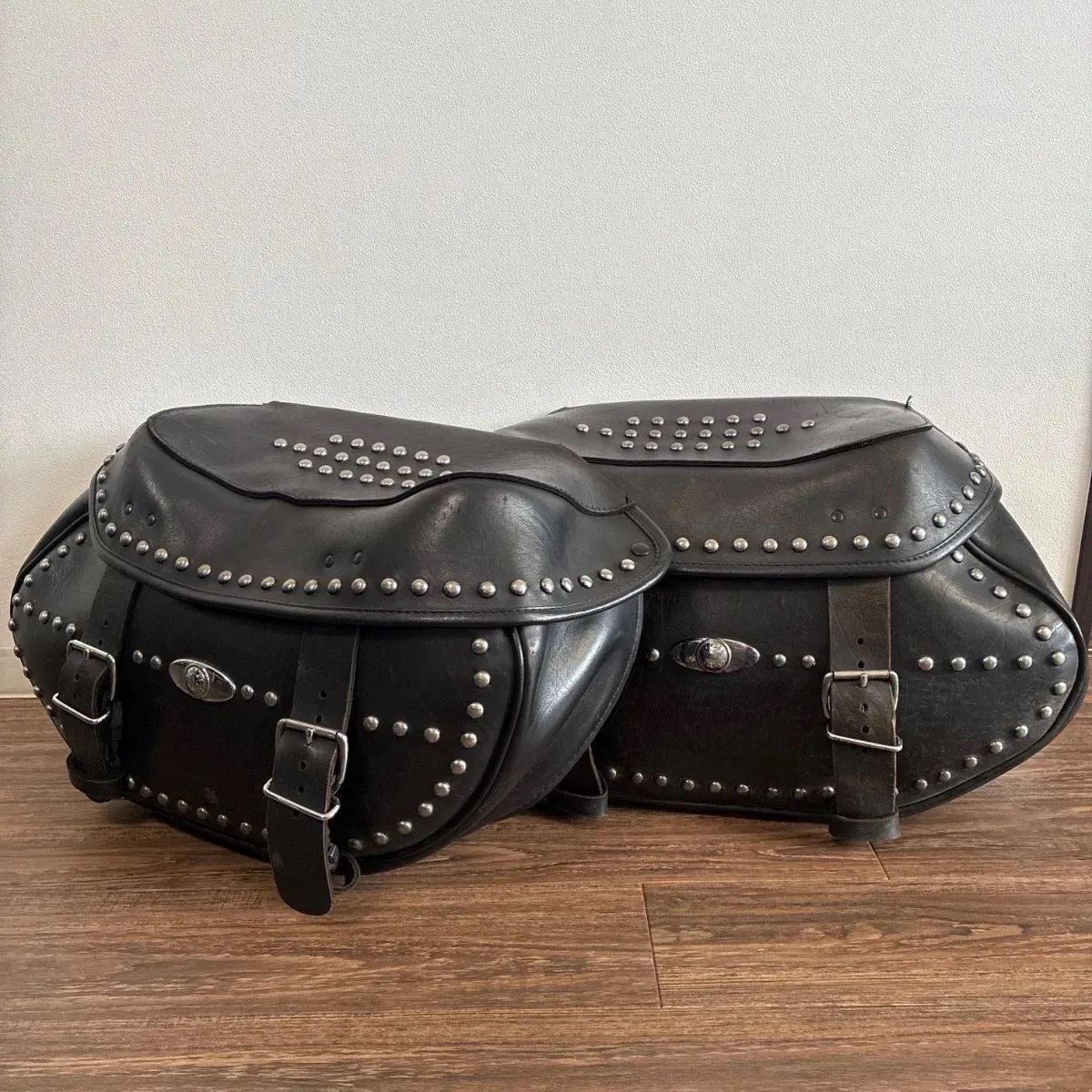 NO.142 ハーレー サドルバッグ TC88