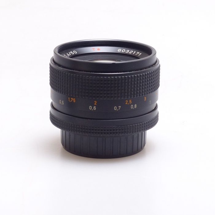 中古】Nikon AF FX NIKKOR 20mm f/2.8D Fixed Zoom Lens with Auto