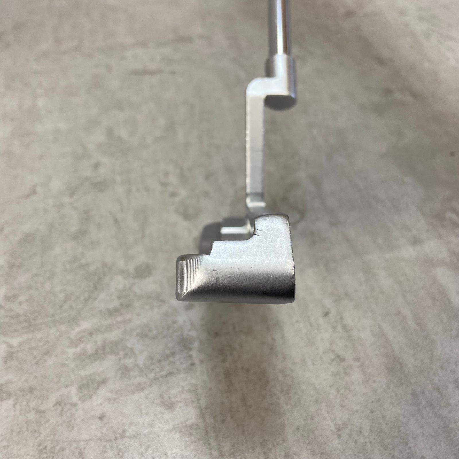 オデッセイ　プロタイプ　ツアーシリーズ　メンズゴルフパター　スチール　右利き用　PT　ピン型　ODYSSEY　PROTYPE　TOUR　SERIESE オデッセイ プロタイプ ツアーシリーズ メンズゴルフパター