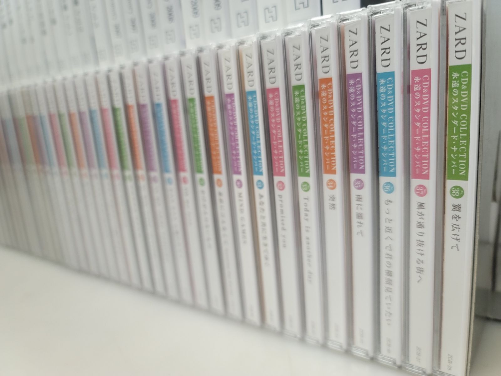 ZARD永遠のスタンダードナンバーCD&DVDコレクション全67巻セット‼️未 