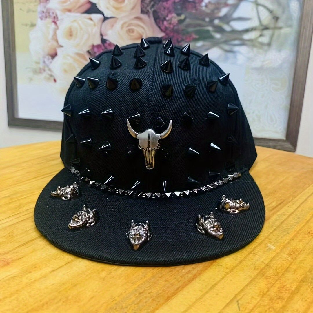 手作りのメタルリベットアクセント付きファッションベースボール 