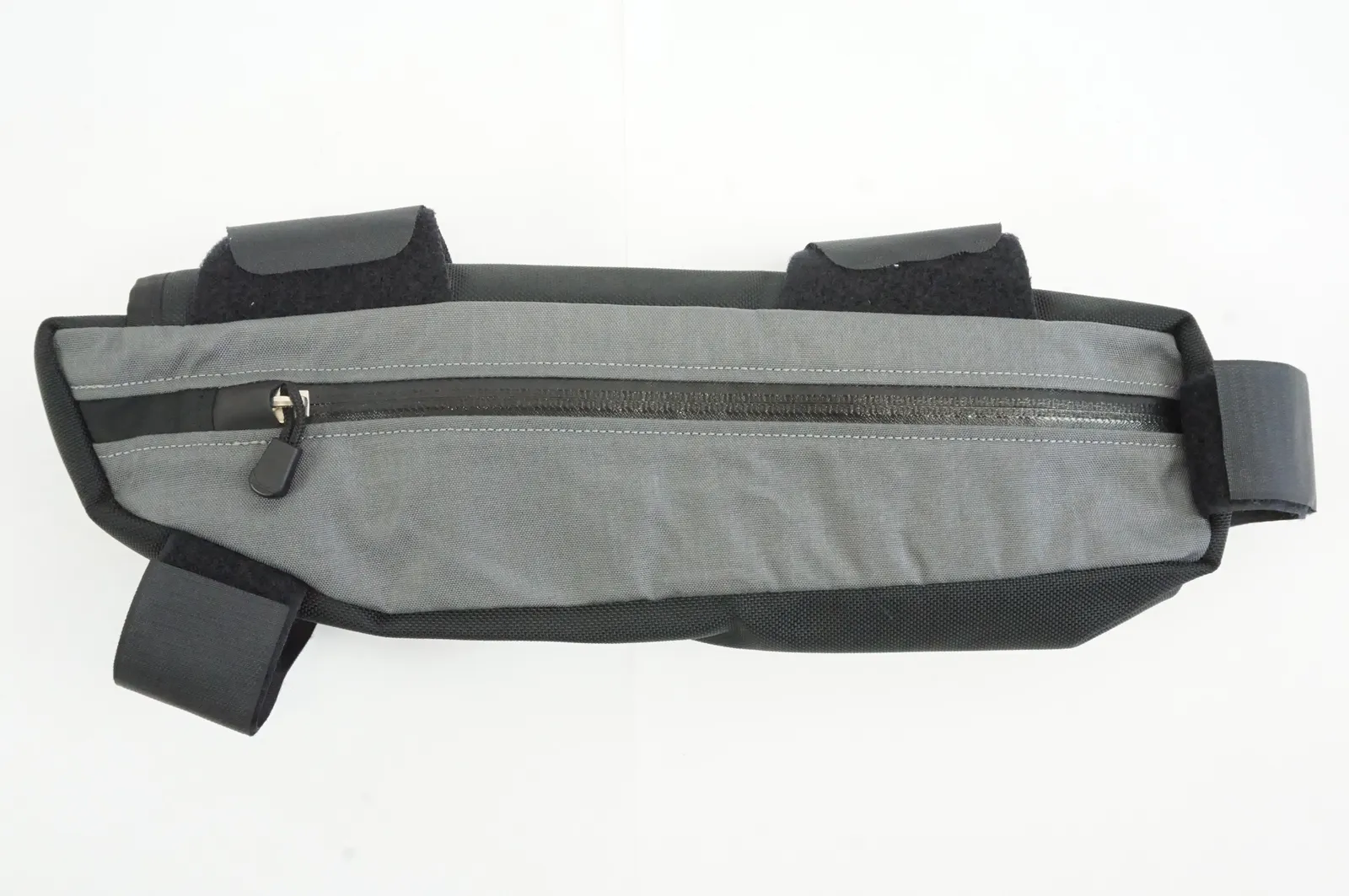 ポーセリンロケット フレームバッグ 色:ブラック サイズ:S Porcelain Rocket【中古】 PORCELAIN ROCKET 「ポーセリンロケット」 UNIVERSAL FRAME BAG S