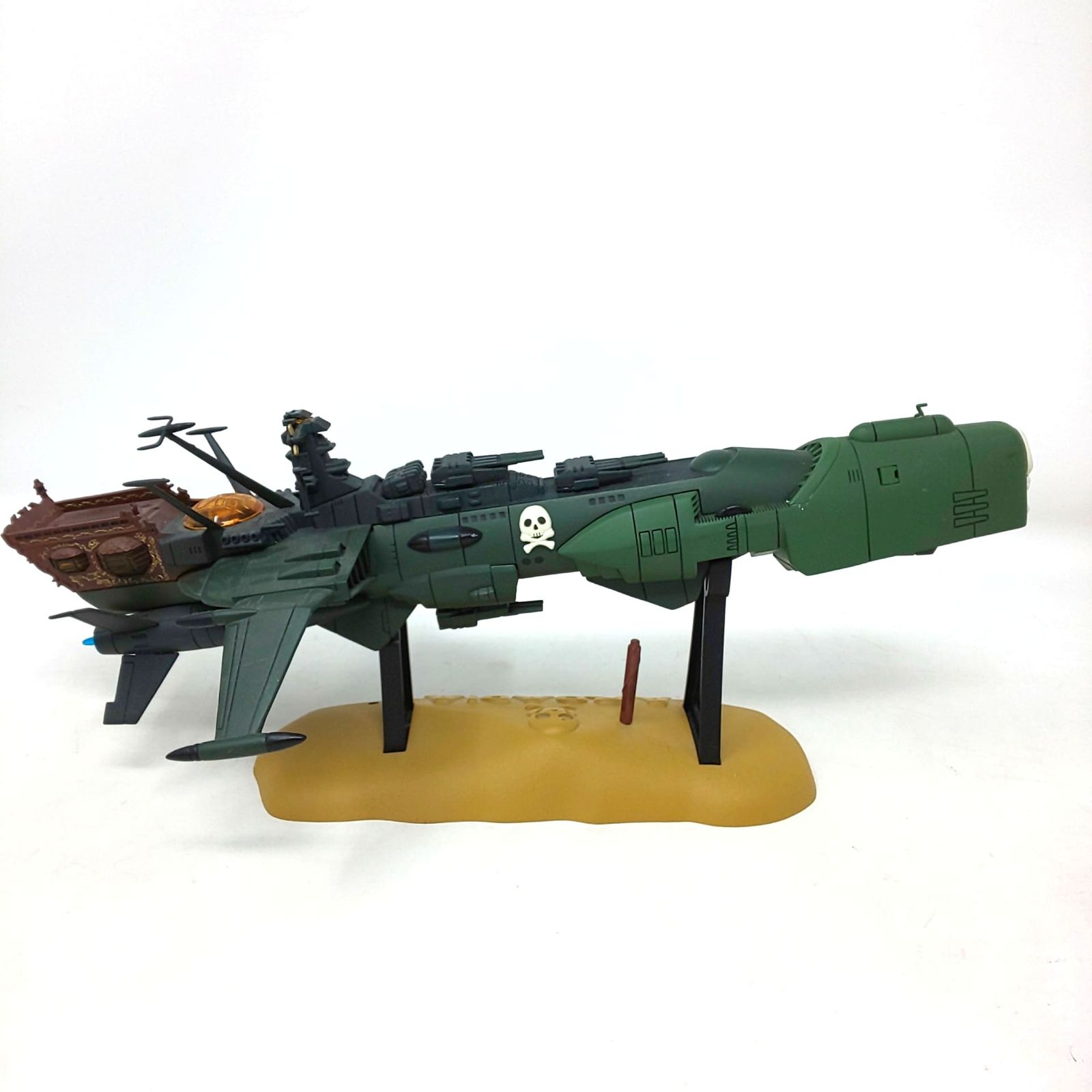 本日SALE！！！　新世紀合金　キャプテンハーロック　アルカディア号 新世紀合金 アルカディア号 三番艦 (完成品) - ホビーサーチ