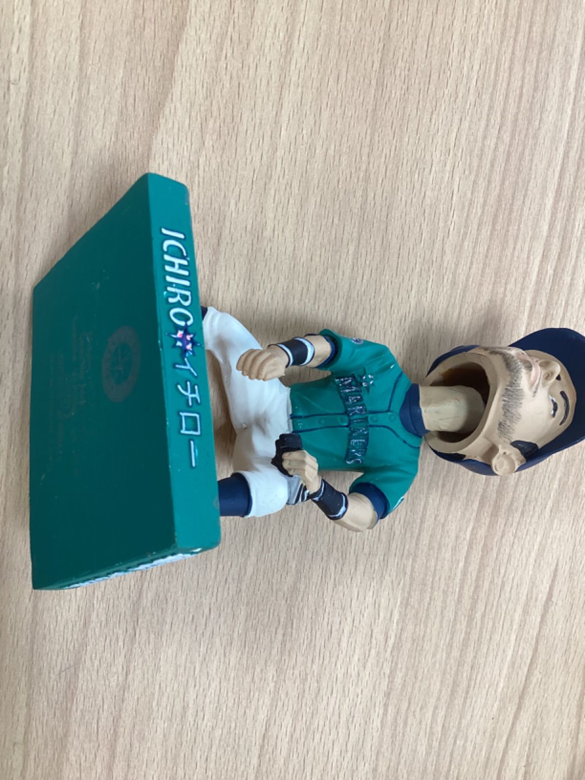 2012年配布イチロー首振り人形ボブルヘッドバブルヘッドフィギュア直筆