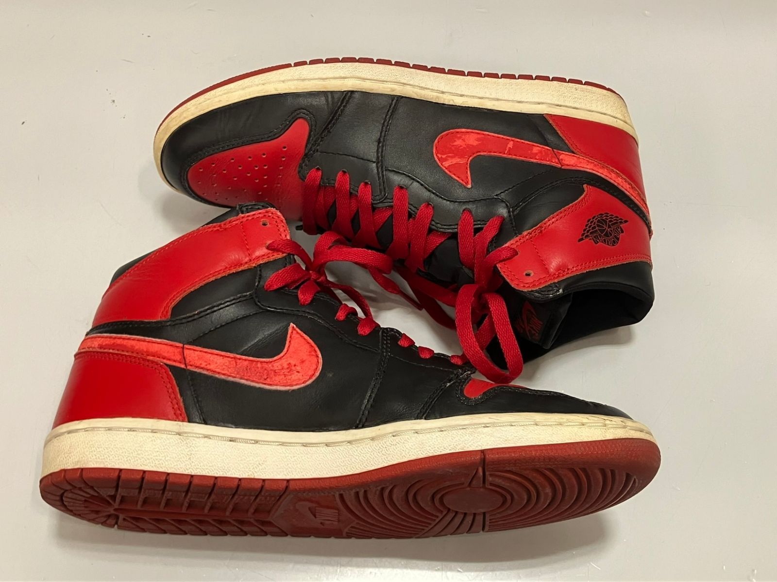 ジョーダン JORDAN Nike Air Jordan 1 Retro High Black Varsity