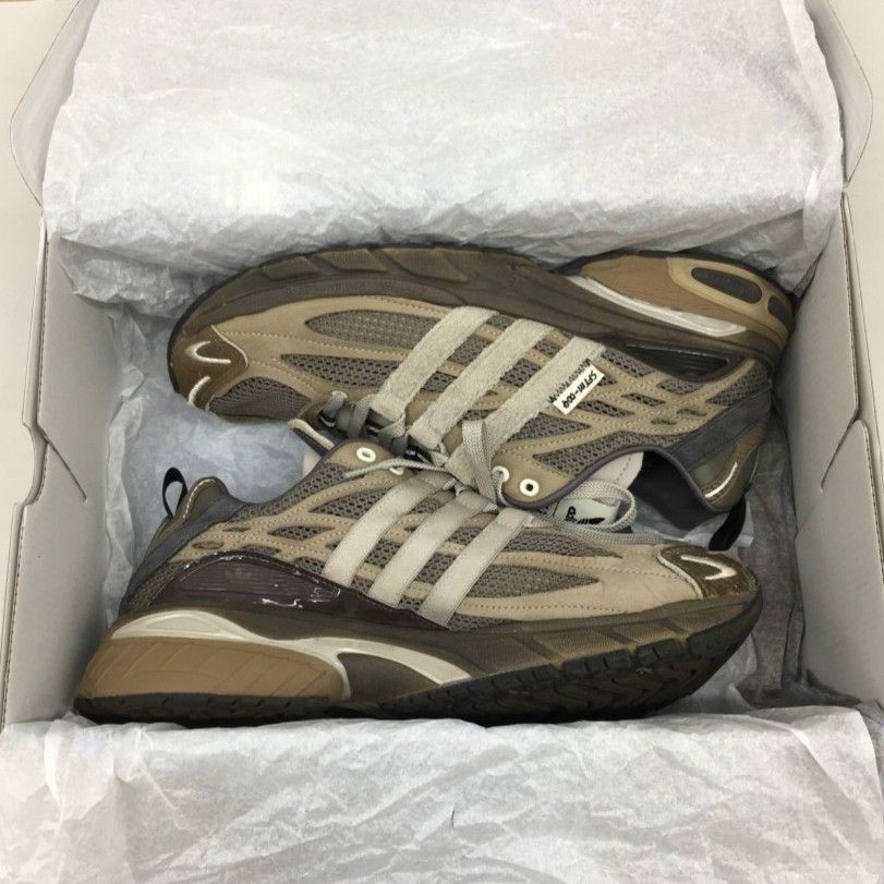 Song For the Mute コラボ adidas ADISTAR CUSHION SFTM JR8044