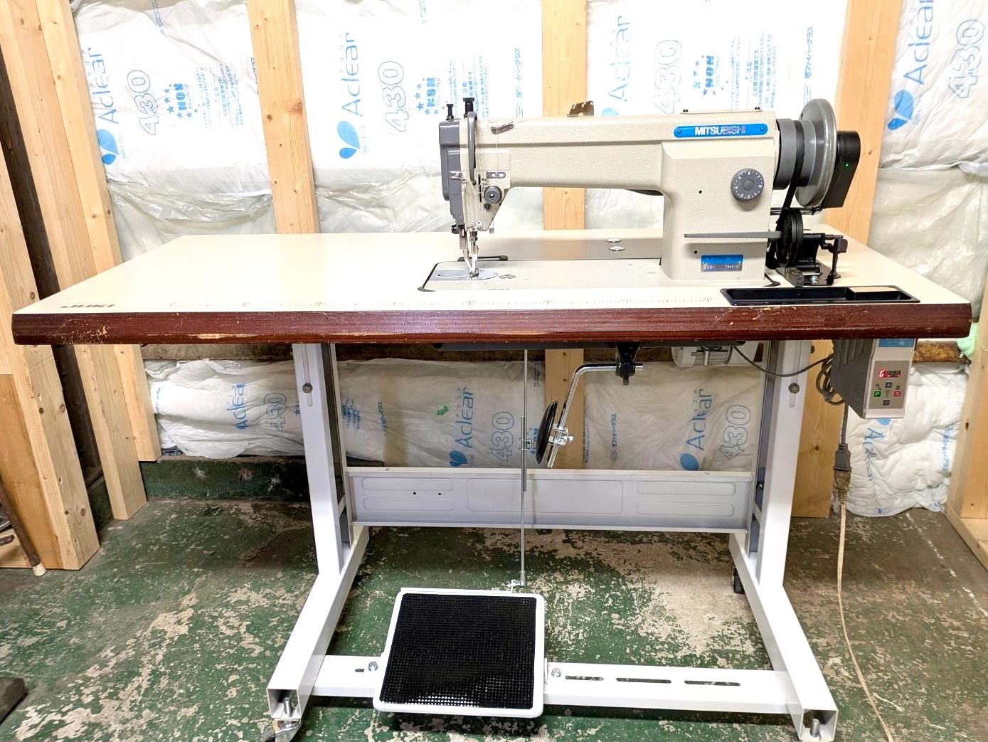 ミツビシ 工業用ミシン 工業用ミシン、三菱工業用自動糸切り付き本縫いミシンLS2-190