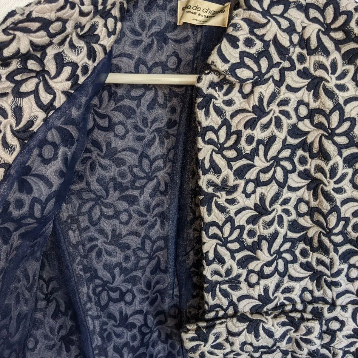 COMME des GARCONS 刺繍ジャケット - メルカリ
