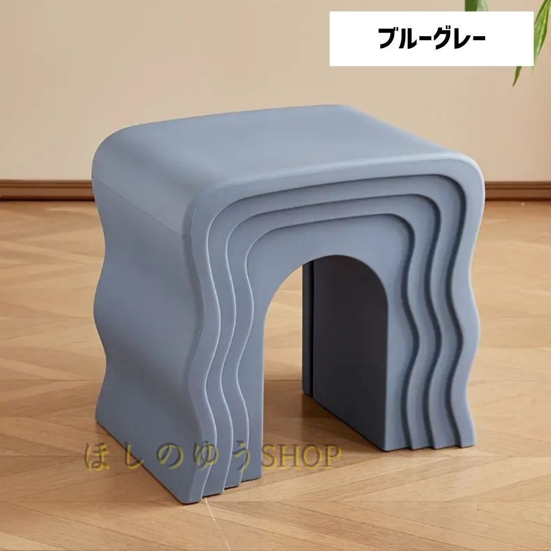 サイドテーブル