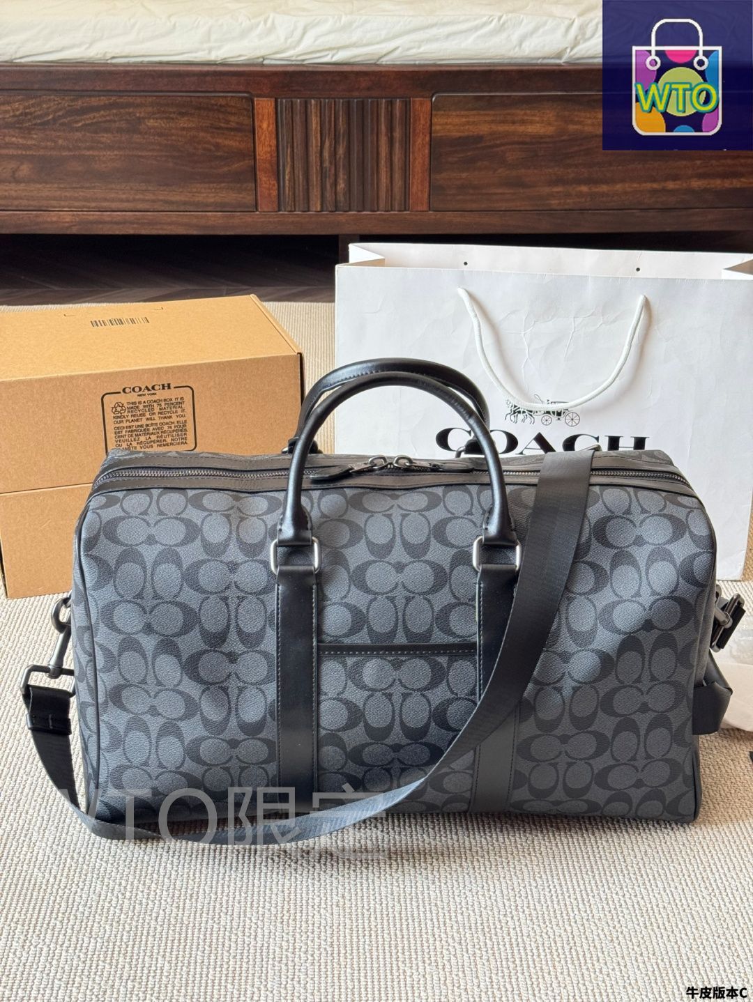 今日特価】Coach コーチ メンズトラベルバッグ シグネチャーC
