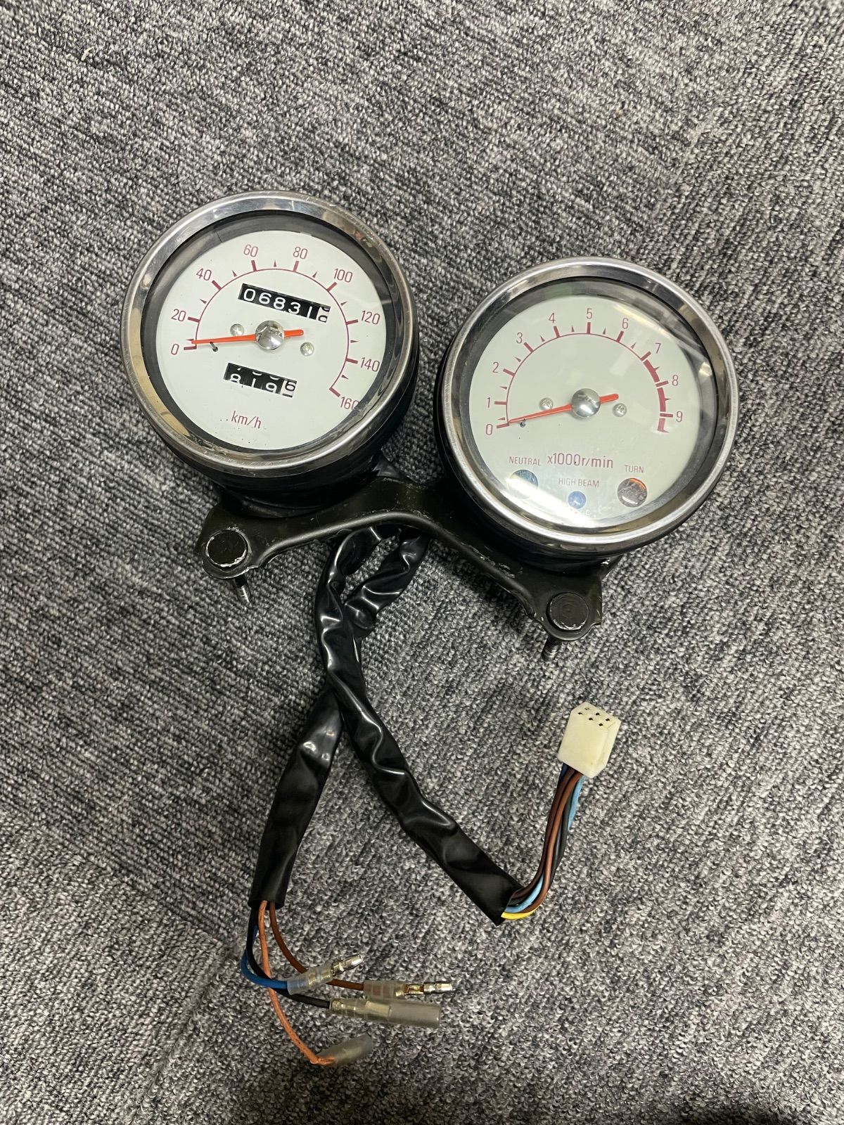 sr400 純正メーター 実動 トリップメーターノブ無し - メルカリ