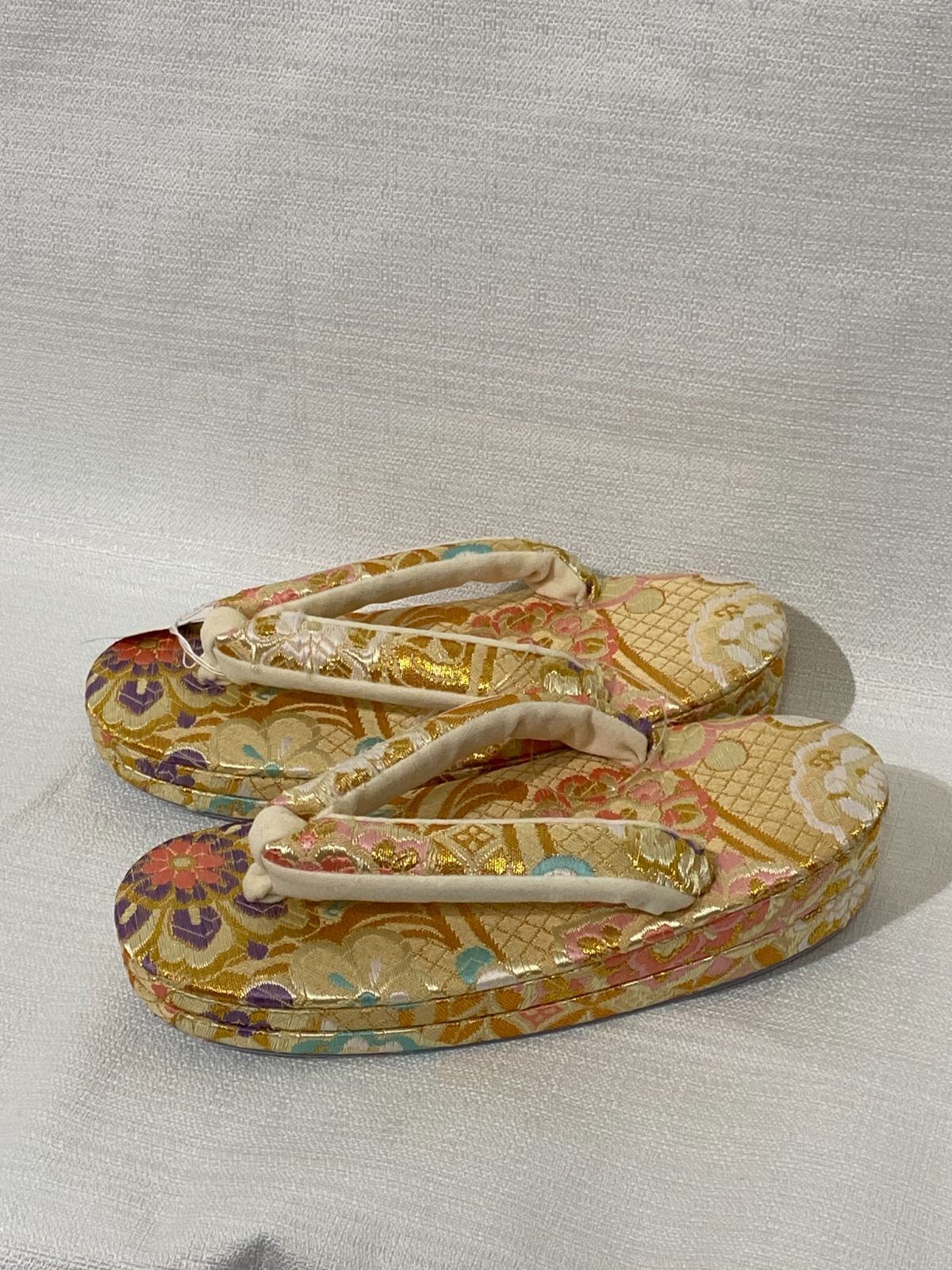 子供 草履 七五三 3歳 女の子 金襴生地 草履 18cm