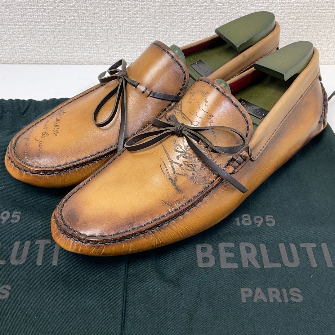 Berluti ベルルッティ エンゾ スエード スクリット カリグラフィ