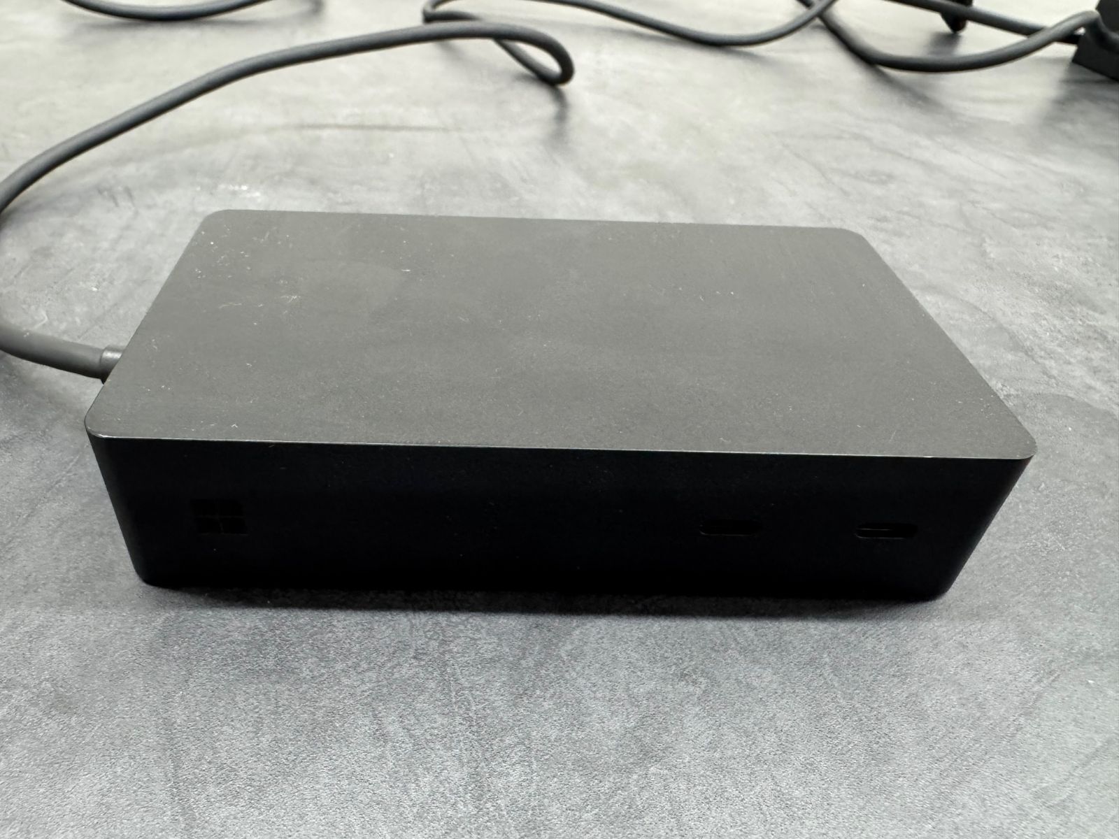 再入荷!!送料無料!! マイクロソフト Surface ドック 2 モデル1917 SVS-00013 品質が完璧、値段が激安 ！