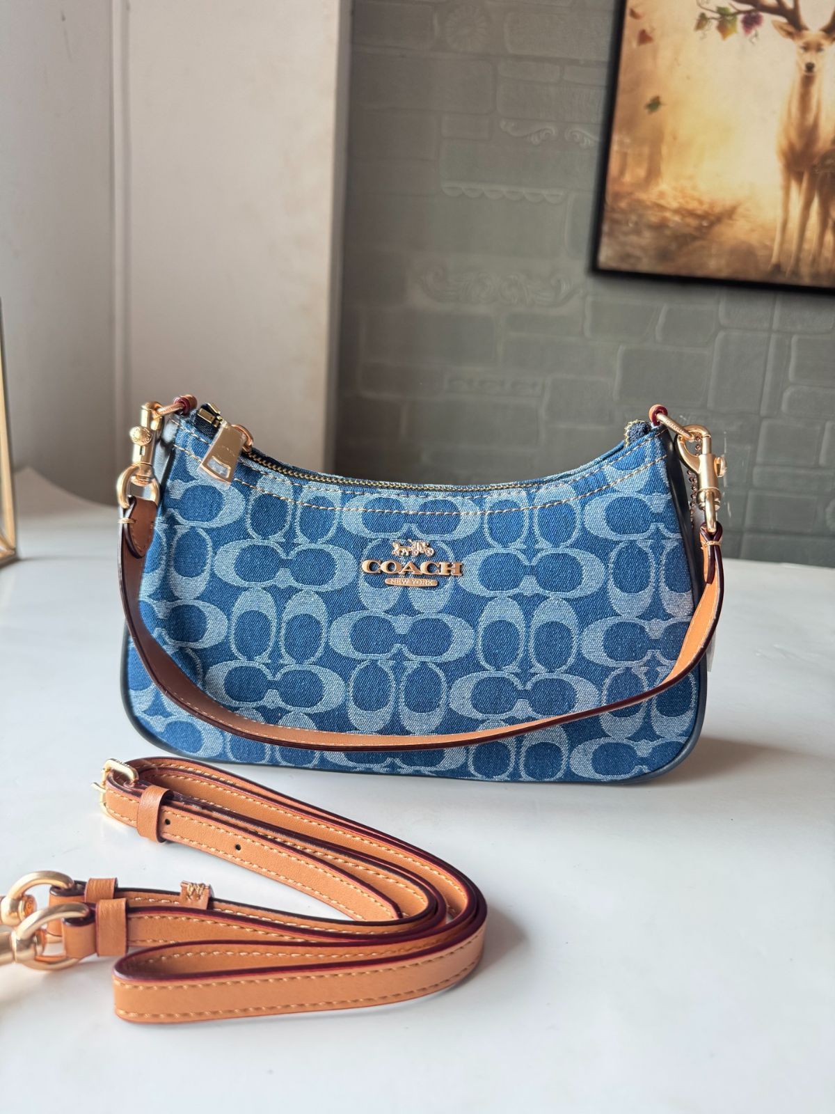 未使用】COACH デニム アンダーアームショルダーバッグ CAF82 - メルカリ 