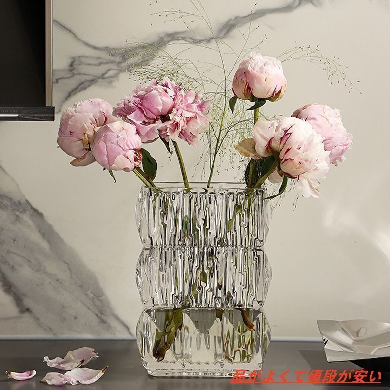 新品・未使用】ダイヤモンドカット調 クリスタルガラスの花瓶