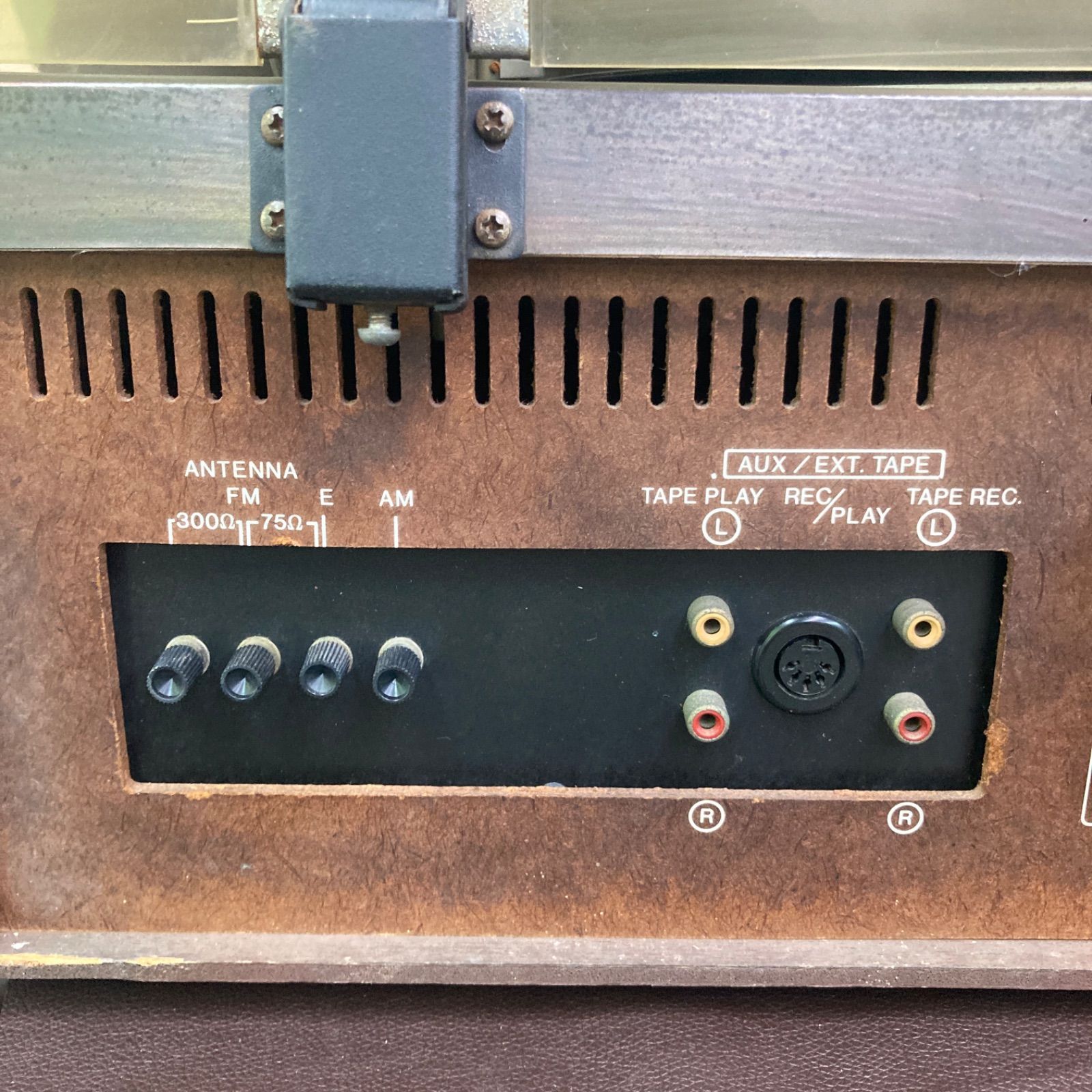 aiwa レコードプレーヤーステレオミュージックシステム