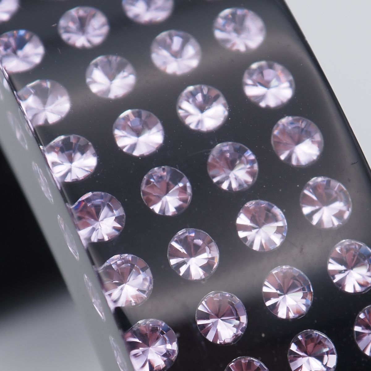 A772 スワロフスキー Swarovski ラインストーン バングル - メルカリ