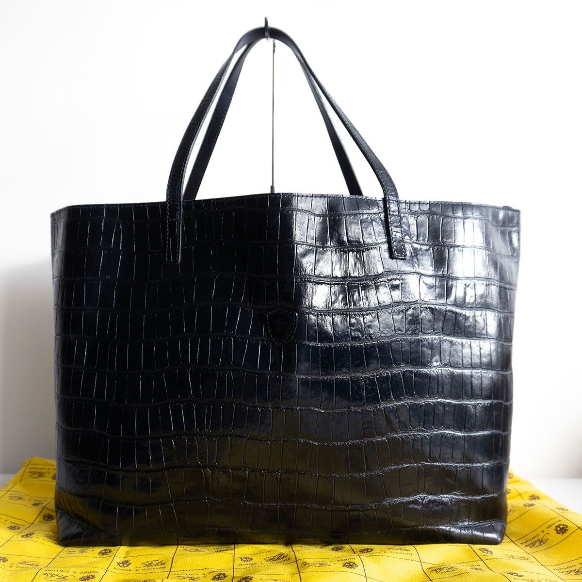 美品✨Felisi トートバッグ クロコ型押し 11-91 大容量 肩掛け A4 Felisi】大容量トートバッグ クロコダイル型押し ブラック 11-91