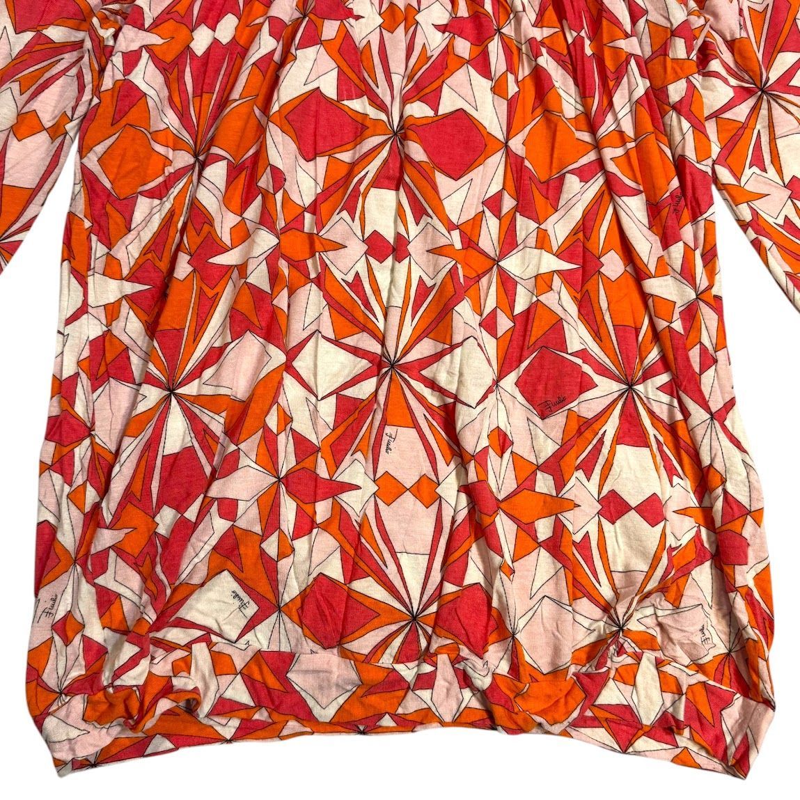 B033 EMILIO PUCCI エミリオプッチ カットソー ブラウス シャツ B033 EMILIO PUCCI エミリオプッチ カットソー ブラウス シャツ