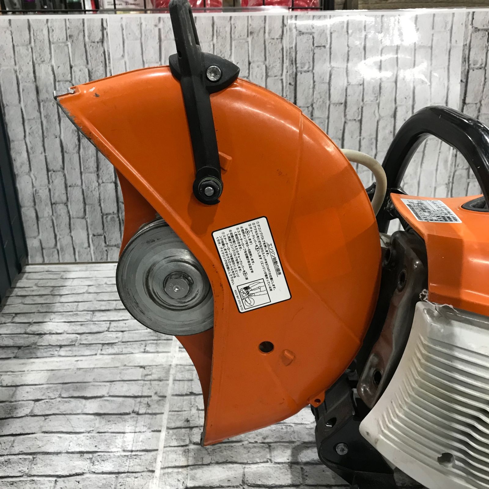 ◇スチール(STIHL) エンジンカッター TS410【川口店】 - メルカリ