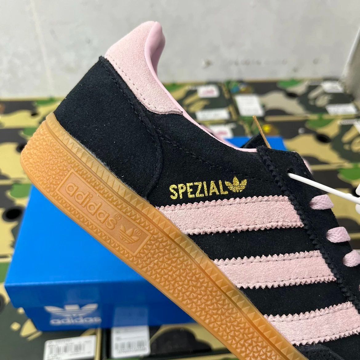 IE5897 Adidasスニーカー スペツィアル adidas originals HANDBALL SPEZIAL 男女兼用