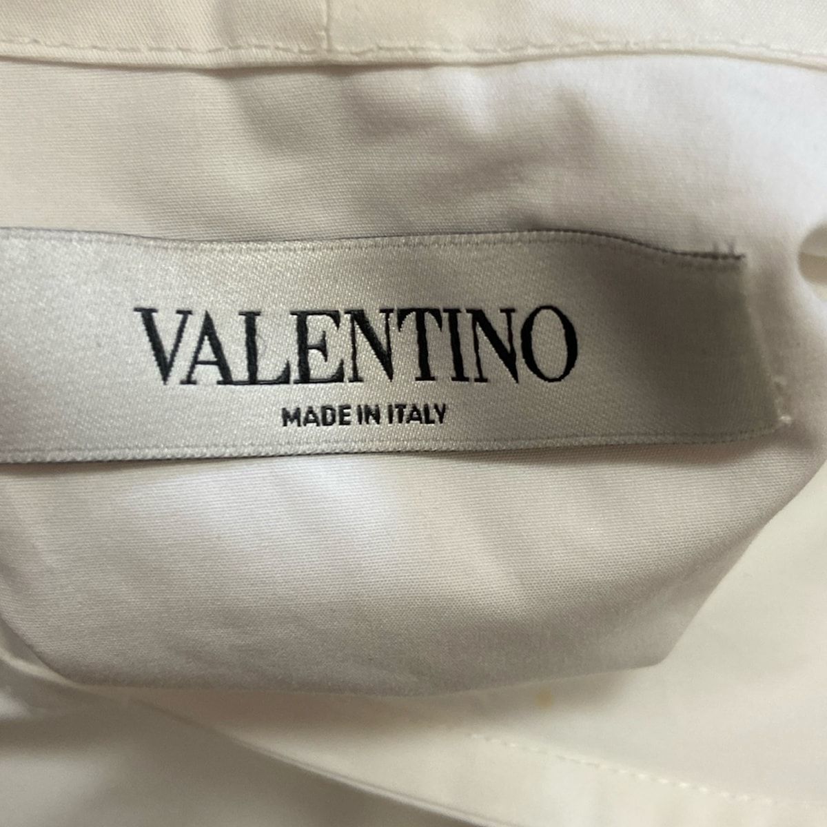 VALENTINO - VALENTINO(バレンチノ) 長袖カットソー サイズ38 M レディース - 白×レッド ボウタイ/リップ柄/スパンコール VALENTINO(バレンチノ) 長袖カットソー サイズ38 M レディース