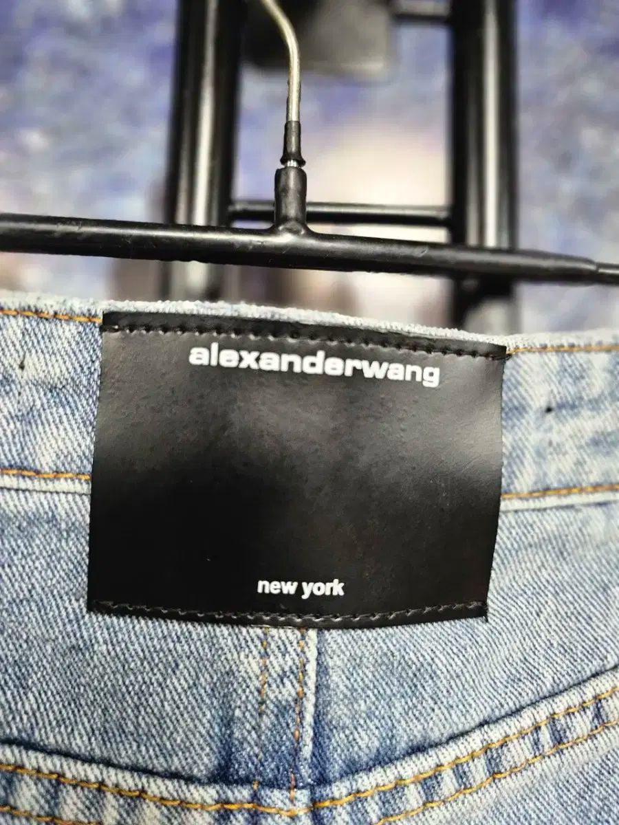 国内発/送関込【Alexander Wang】regen デニム スカート デニムスカートで叶う“ちょうどいいカジュアル”。【今週の