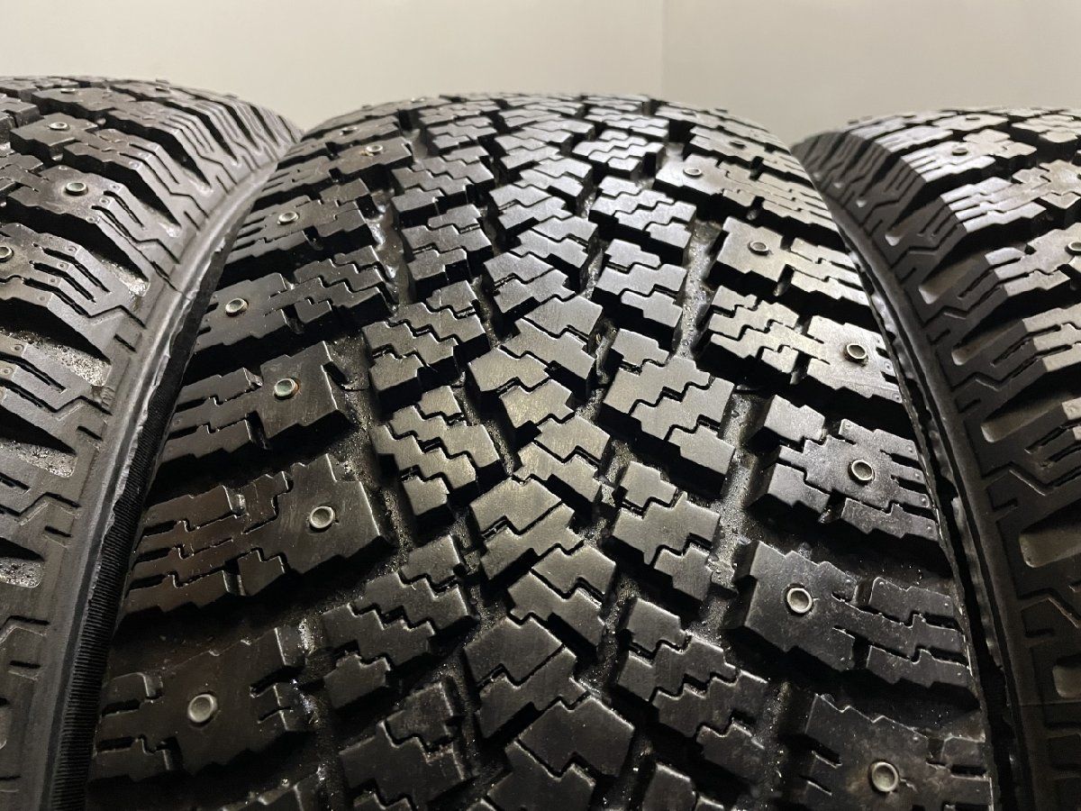 nokian HAKKAPELIITTA sport UTILITY 265/70R16 16インチ スパイクタイヤ スタッドレス 4本 バリ ...
