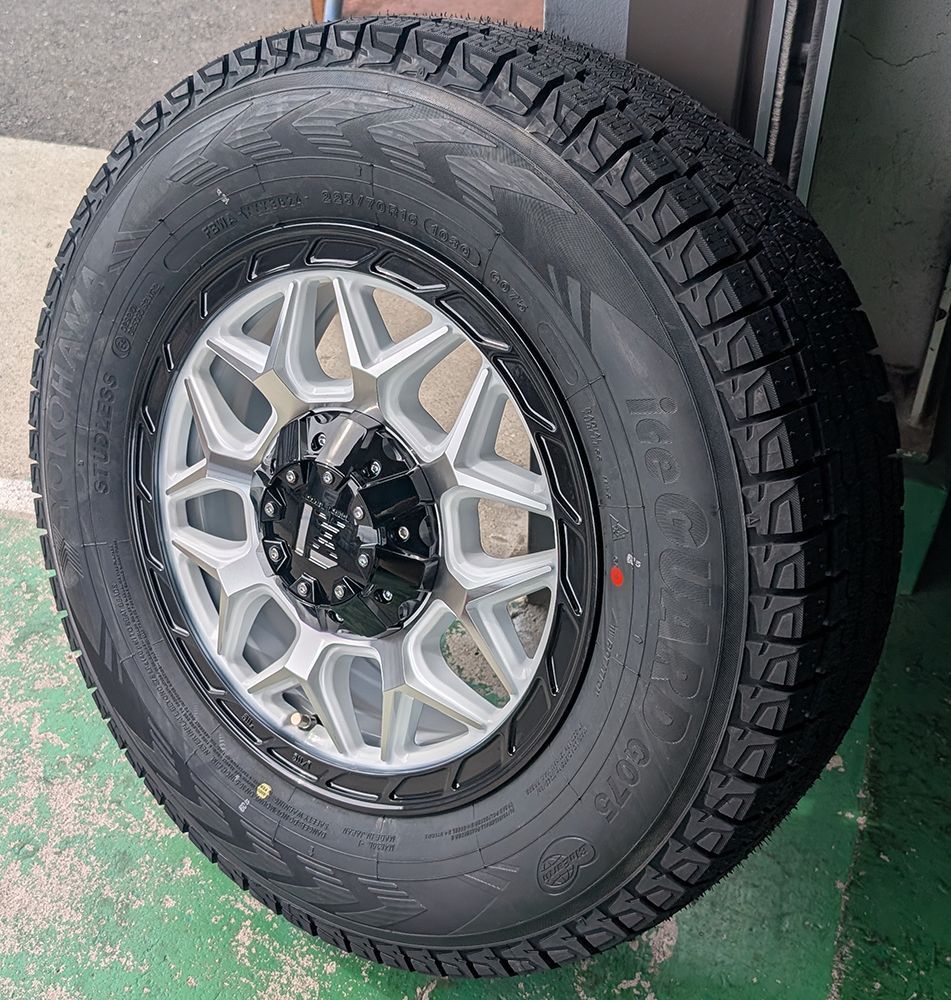 スタッドレス デリカD5 デリカ D5 DELICA 16インチ ヨコハマ アイスガード SUV G075 225 70R16 235 70R16
