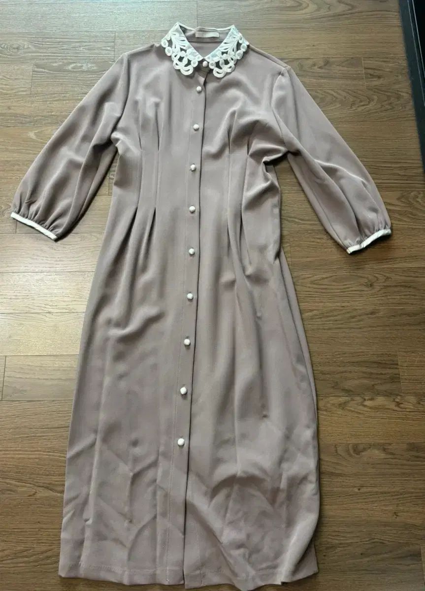 ラバンバルム レディースワンピース