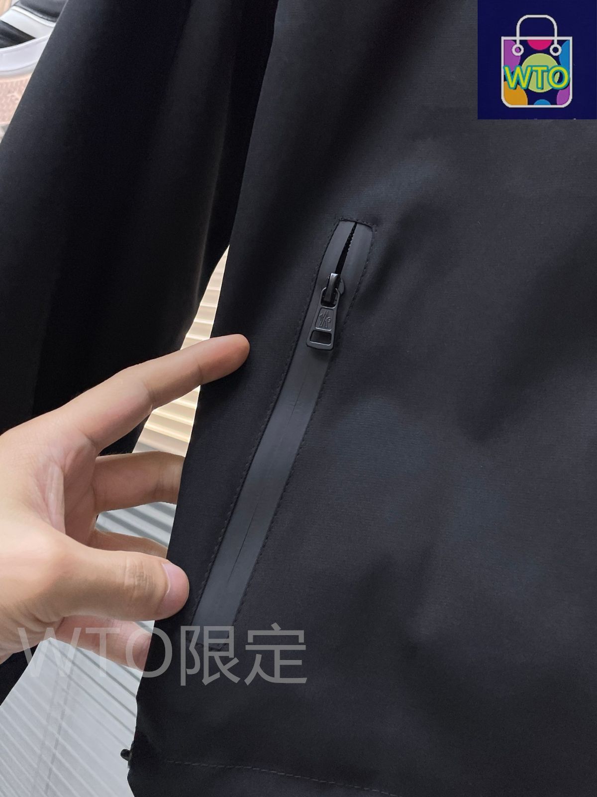 新品】MONCLER （モンクレール） ナイロンジャケット ブラック