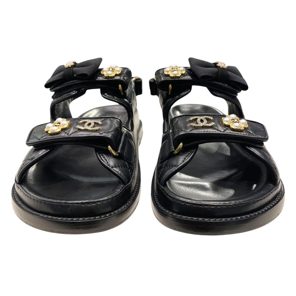 CHANEL シャネル