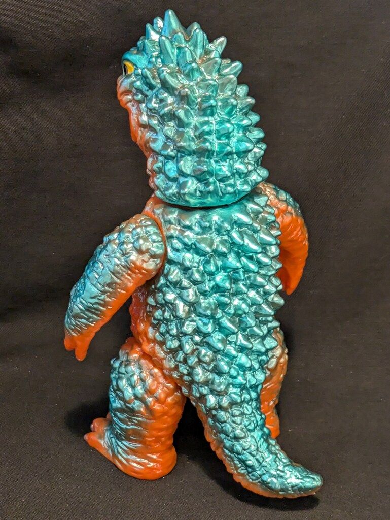 ブルマァク 復刻版怪獣シリーズ マグラー (オレンジ) 41 - メルカリ