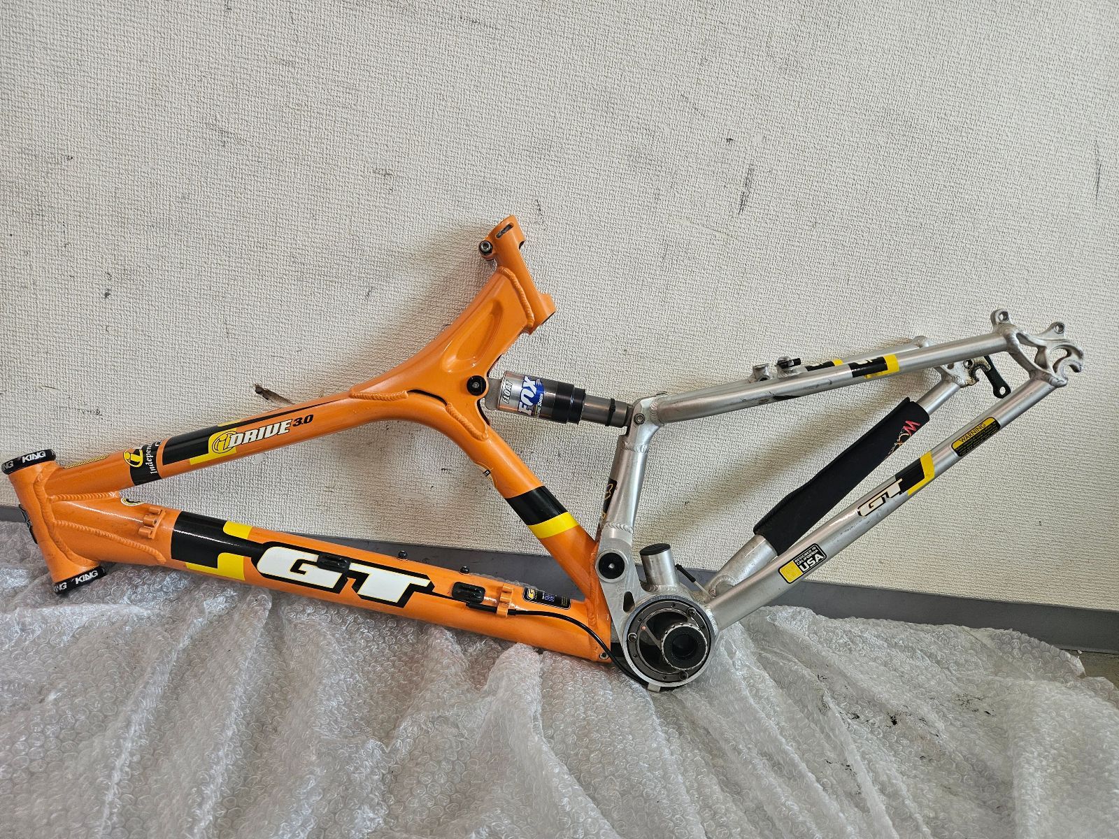 □ GT I-DRIVE 3.0 FS size:S 160-170cm MTBフレーム CHRIS KING 2001