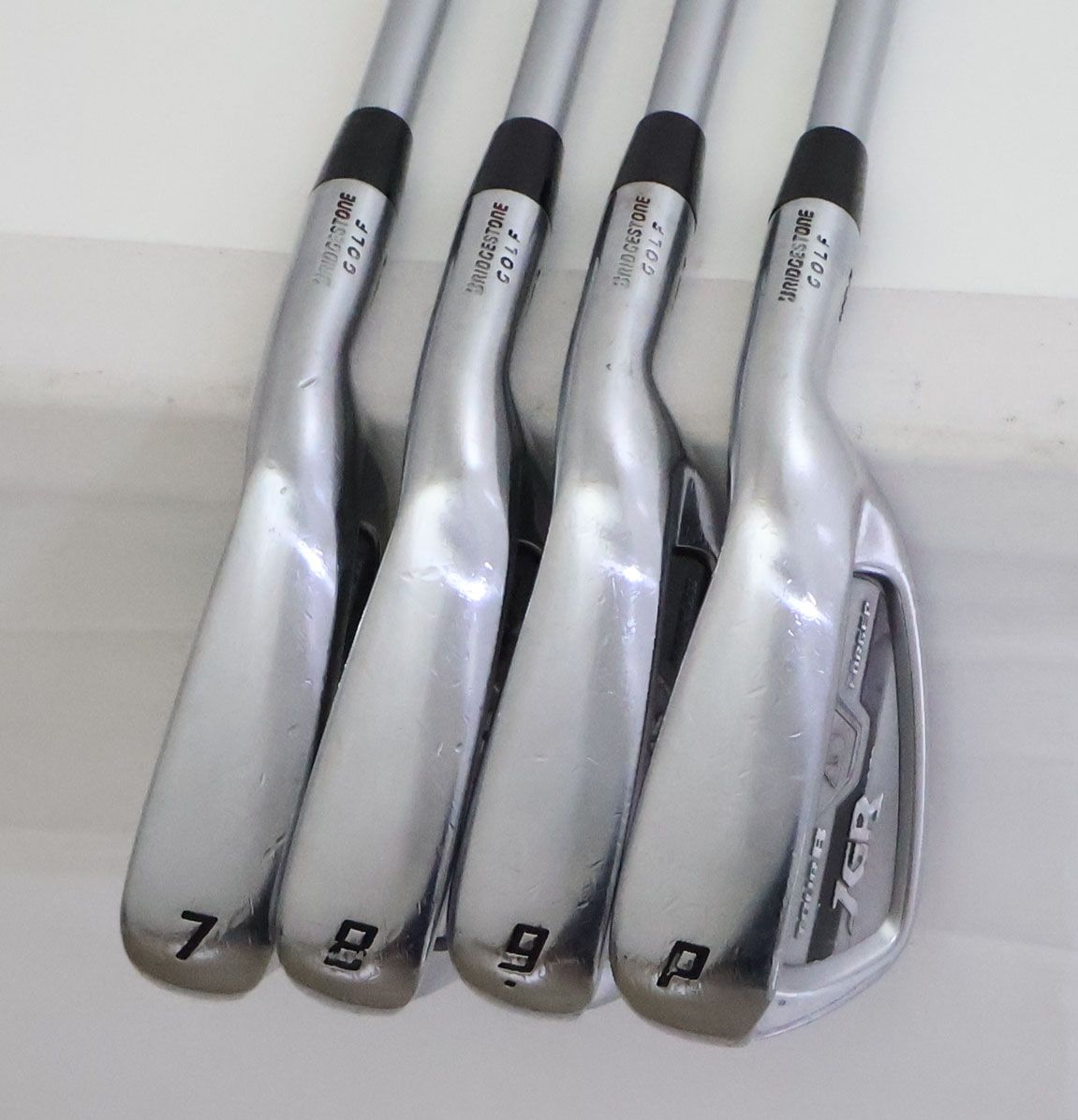 テーラーメイド 左 Qi アイアン単品 カーボンSシャフトDiamana AW SW