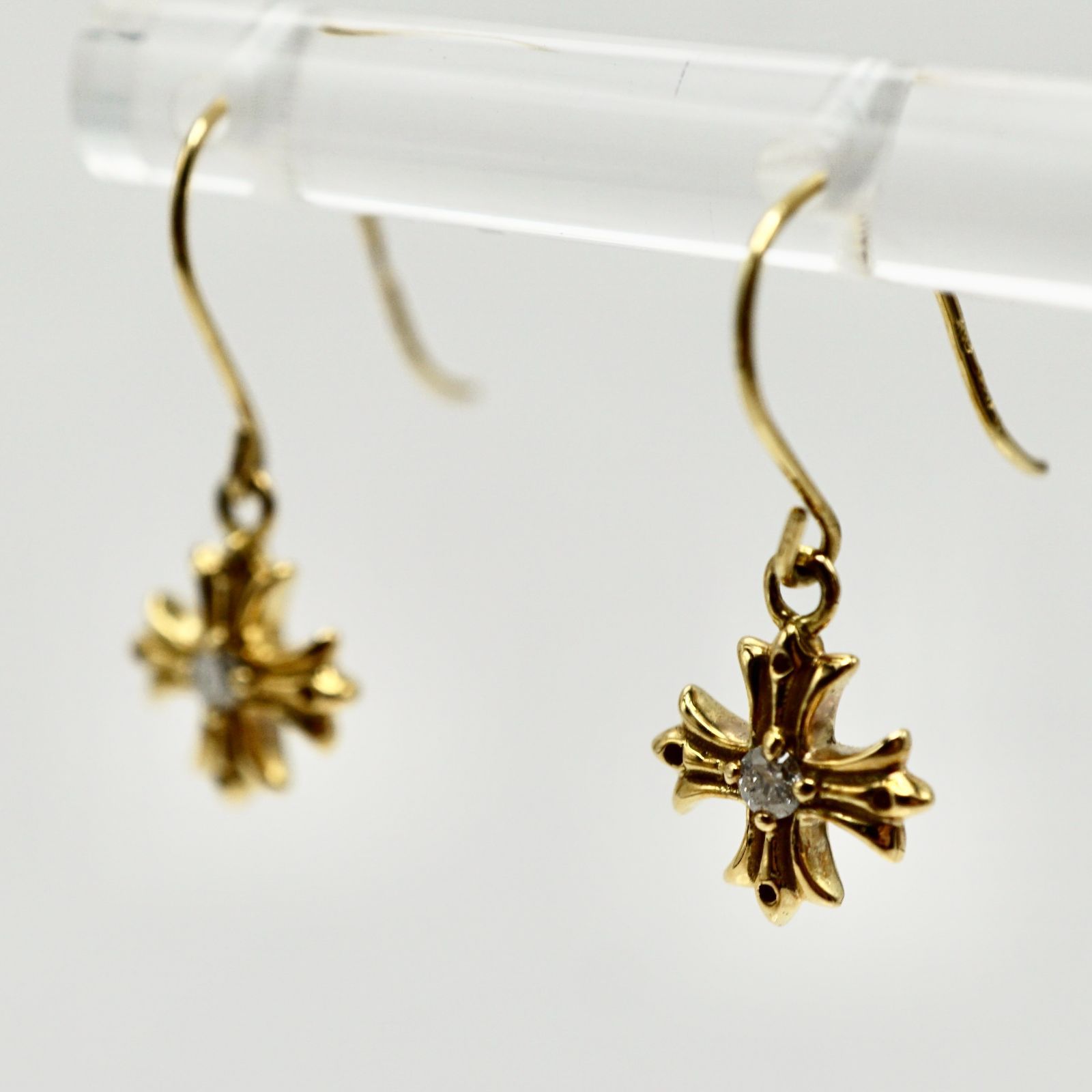 ピアス