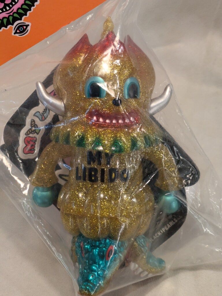 Black Pearls IZUMONSTER MY LIBIDO リビドーくん Black Pearls IZUMONSTER MY LIBIDO リビドーくん ゴールドラメ