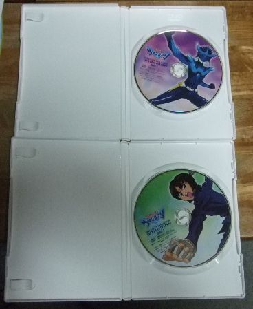 v1745【DVD-BOX 1 】夢戦士ウイングマン 4枚組 全24話☆T - メルカリ