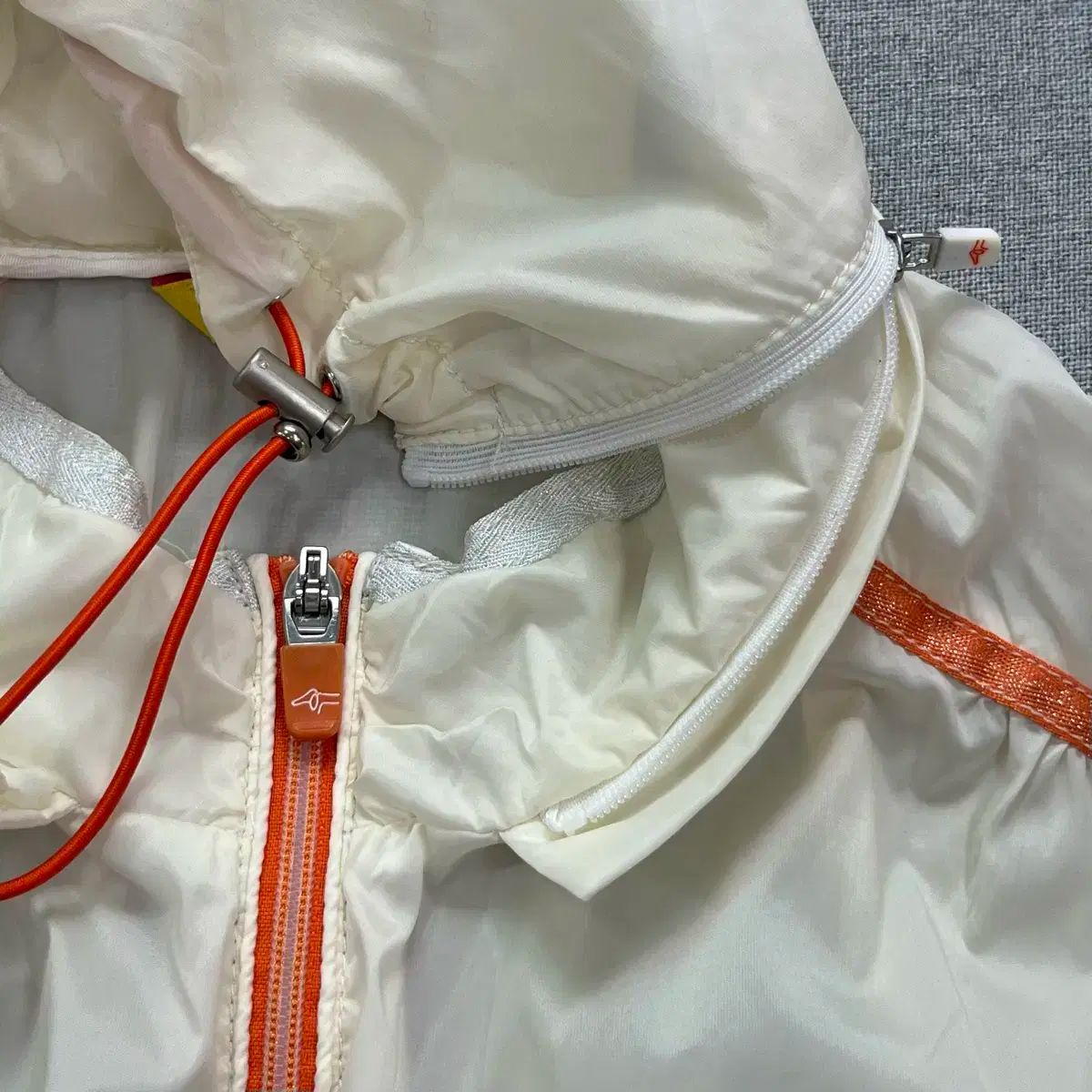 CASTEL ルイカステル