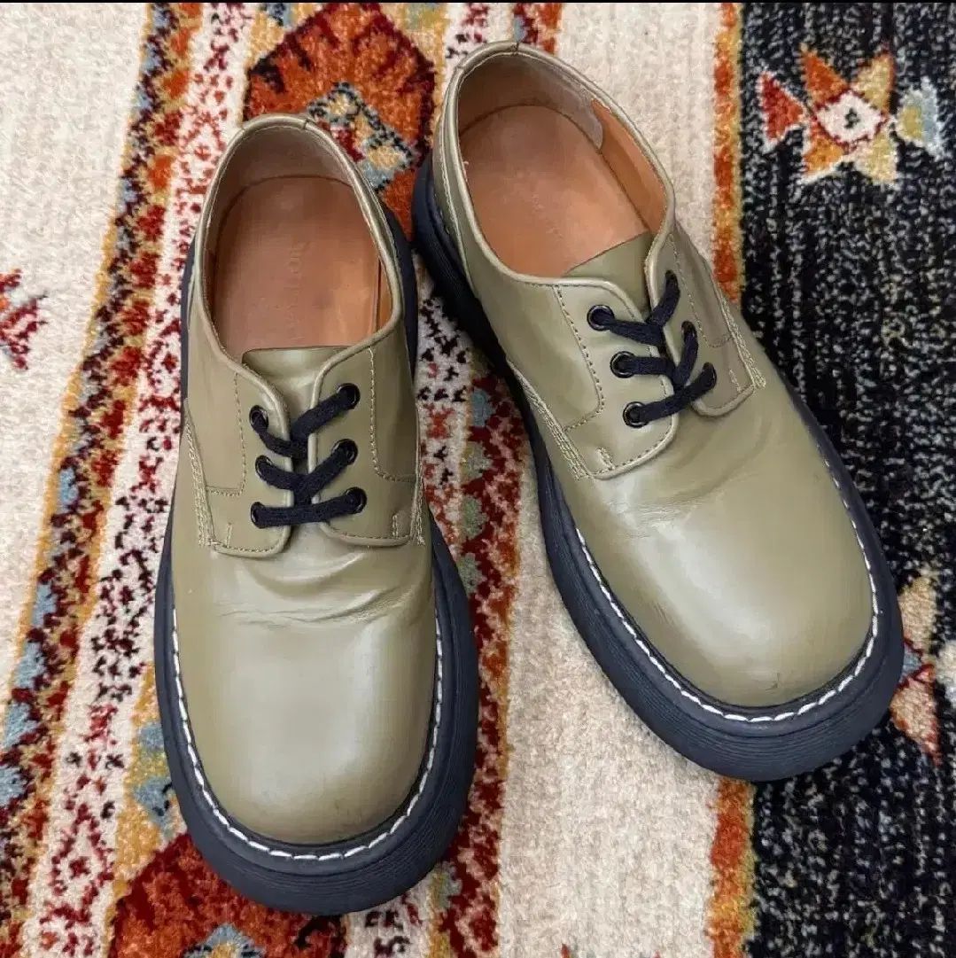 BOTTEGA VENETA ボッテガヴェネタ バウンスダービー 44