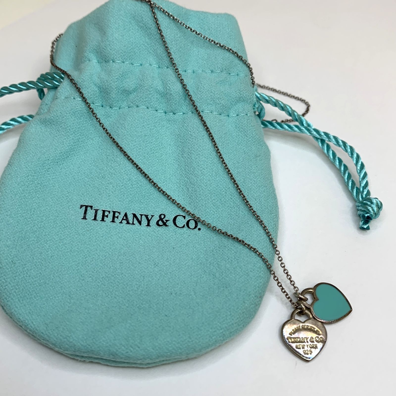 ティファニー ダブルハート タグ シルバー ＆ブルー チャーム ネックレス ミニ Tiffany】ティファニーダブル ハート タグ ペンダント(ミニ