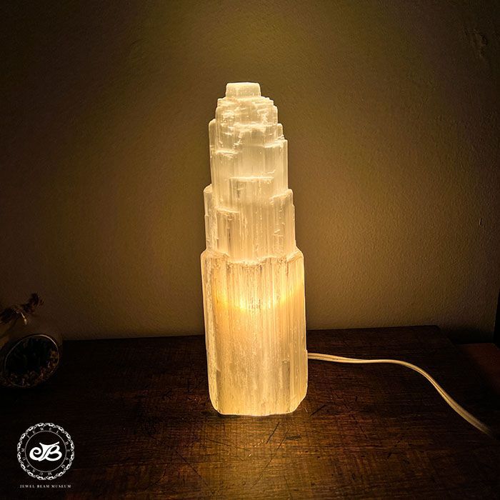 Selenite Tower Lamp セレナイト タワー ランプ Ｍサイズ パワーストーン 天然石ランプ 原石 ジプサム 入手困難希少品! 在庫限り  - メルカリ