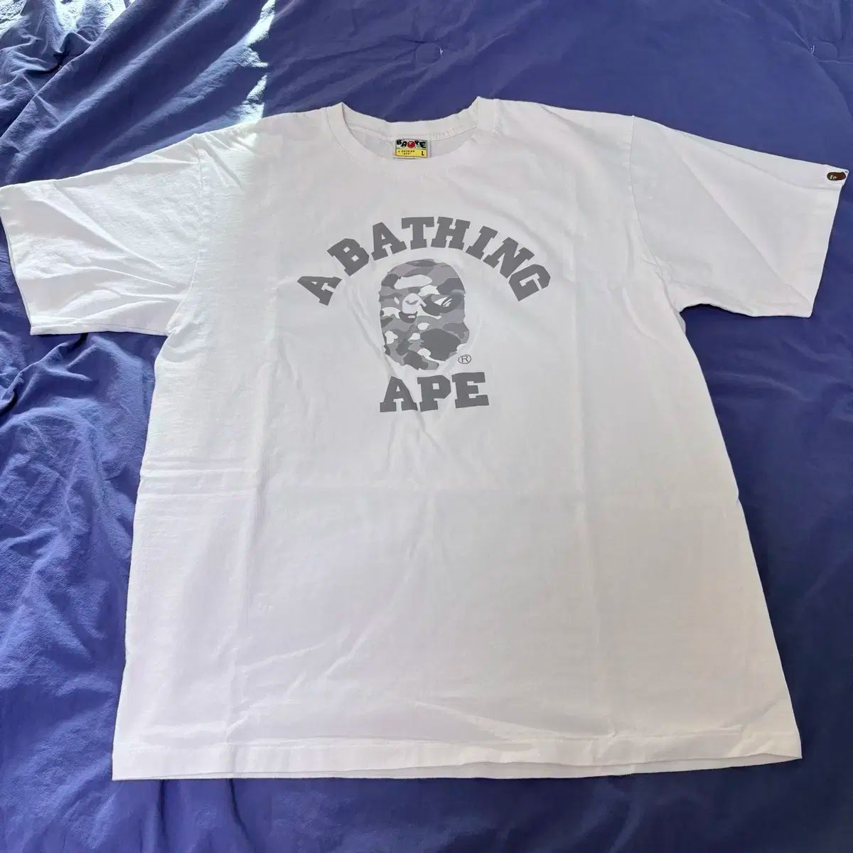 ☆A BATHING APE☆ アベイシングエイプ カモ カレッジ Tシャツ 楽天市場】アベイシングエイプ カモ柄 カレッジ Tシャツ 緑