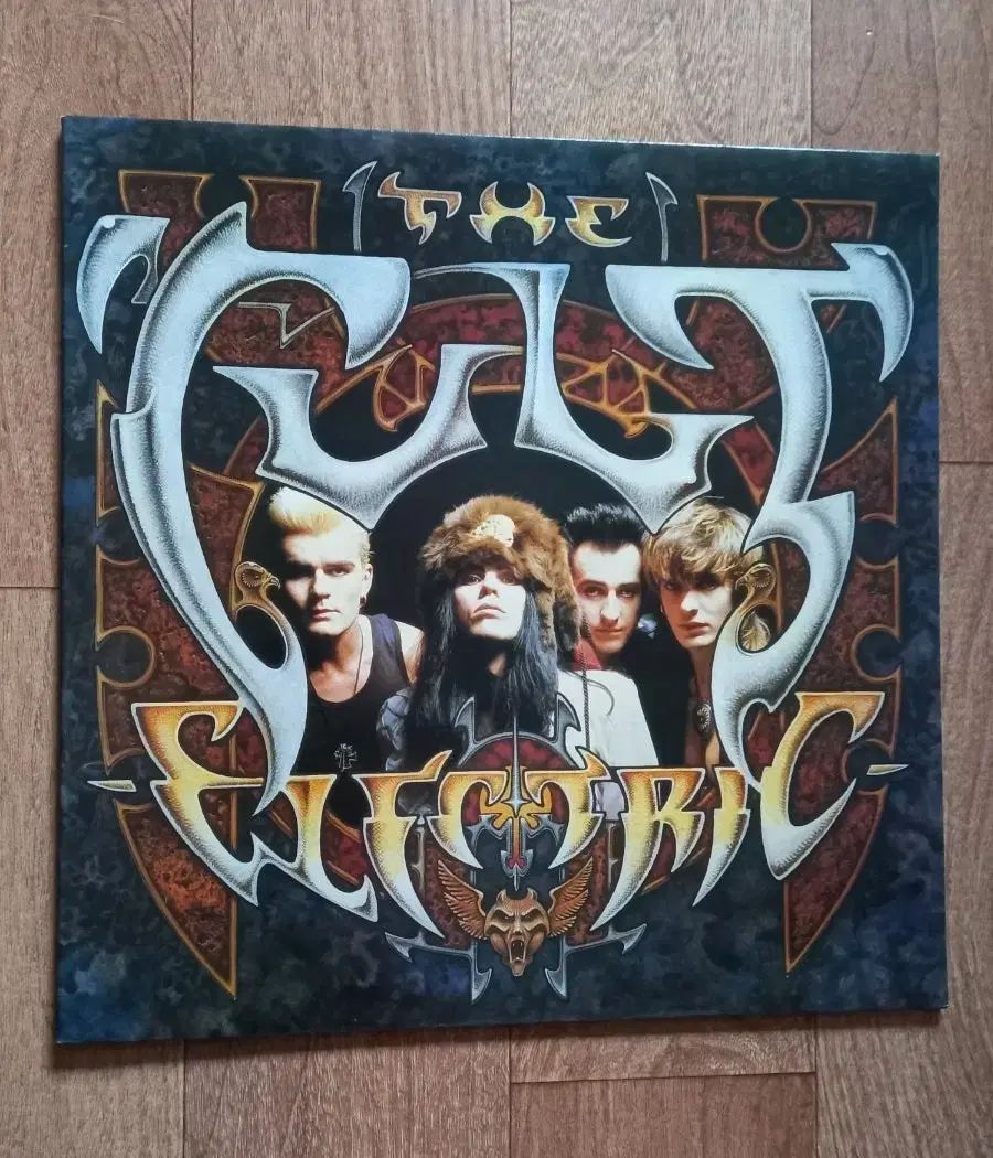 the cult lp 収益クラス