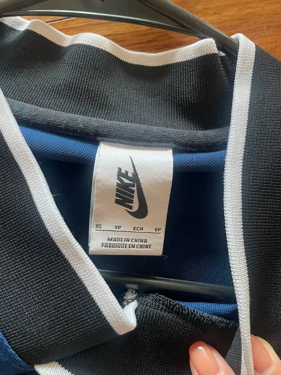 トレーナー ウォームアップシャツ