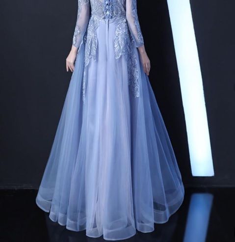 パーティー 女優