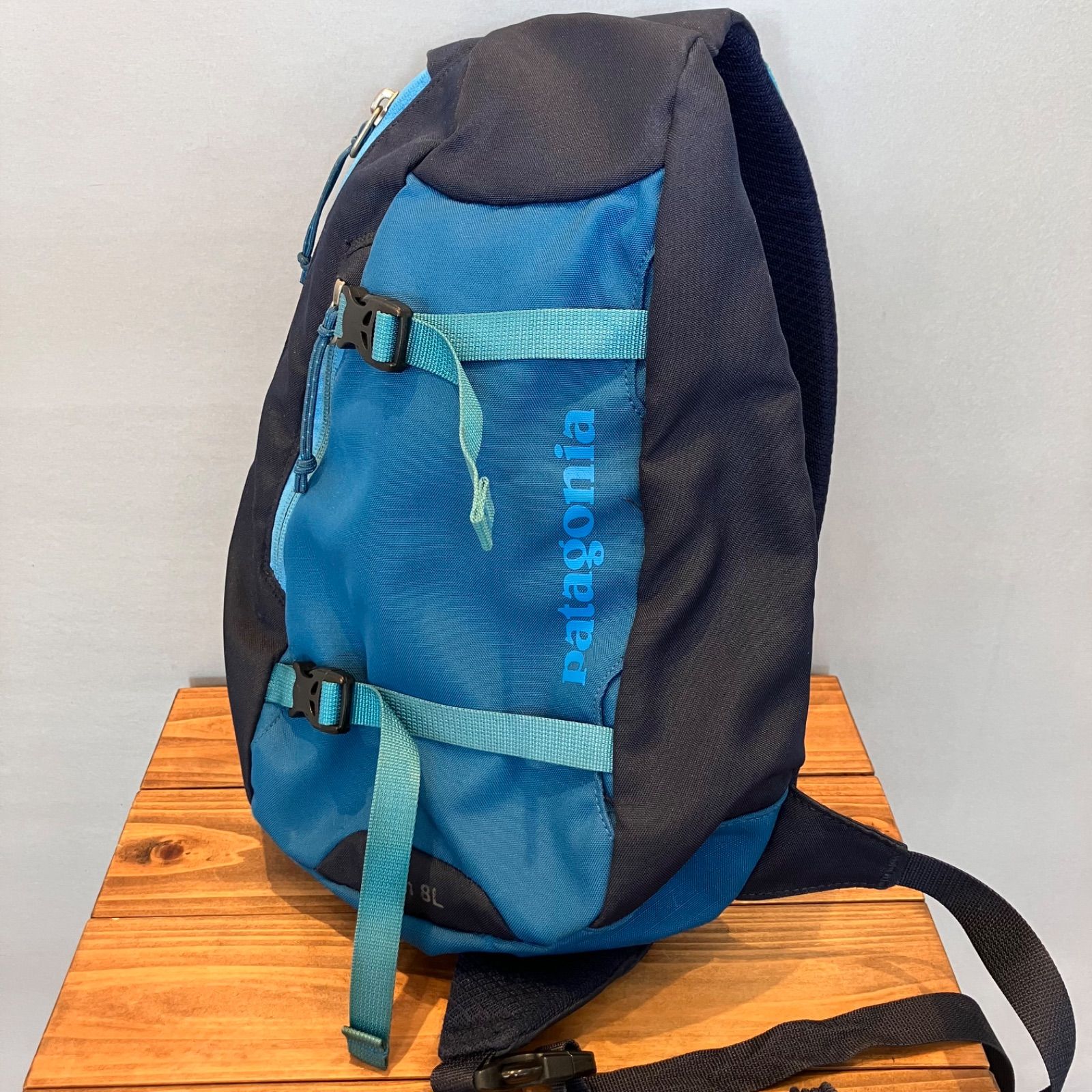 patagonia パタゴニア アトム・スリング Atom Sling 8L ボディバッグ 